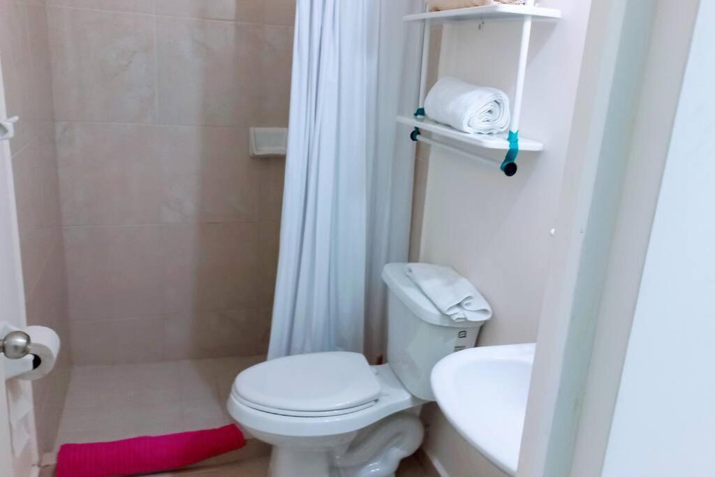 Loft 15 Comodo Y Confortable , Cerca Del Centro De Gobierno , Galerias Mall, Consulado , Cas , Pepsi แอร์มอซิโญ ภายนอก รูปภาพ